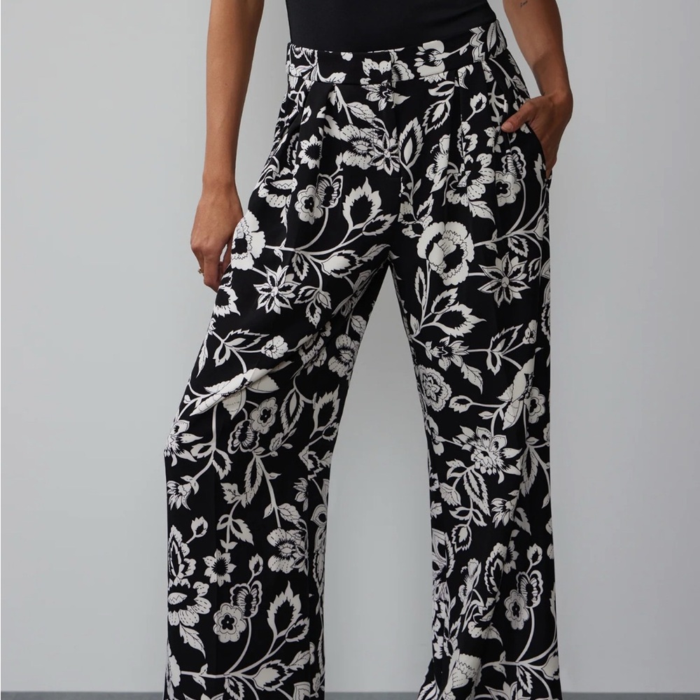 NY&Co Wide-leg floral pants, size XL, NWT